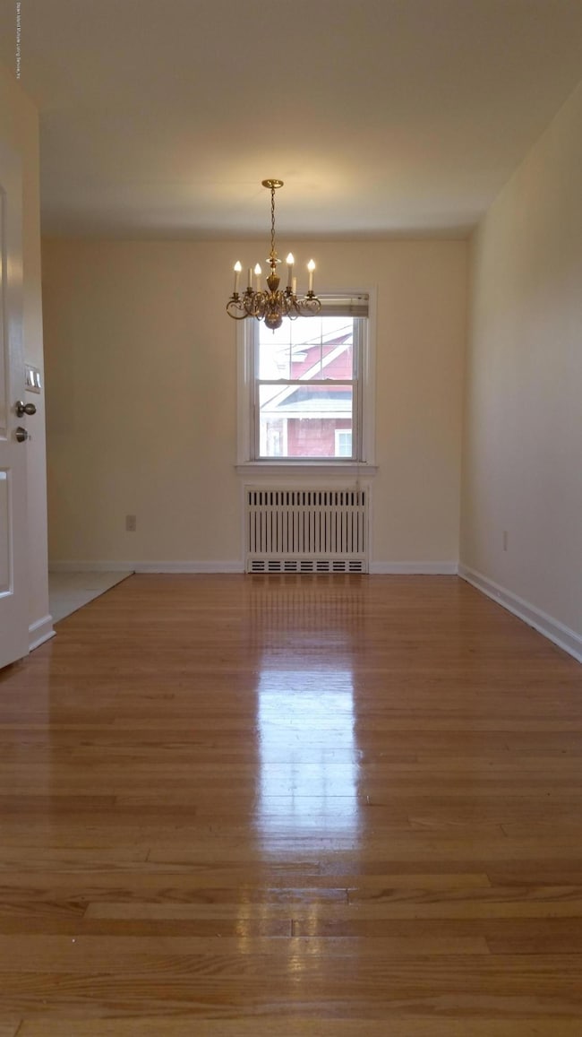 40 Amelia Ct, Staten Island, NY 10310 - photo 2