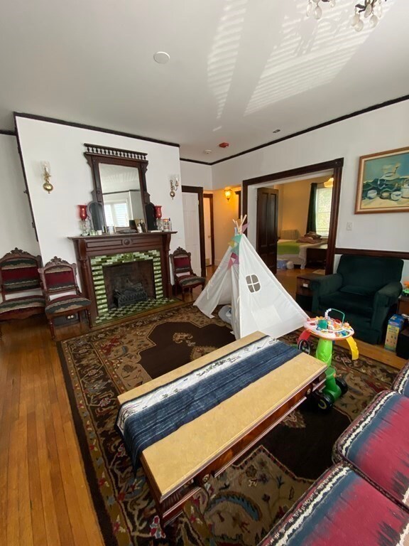 23 Milton St unit 1, Somerville, MA 02144 - photo 4