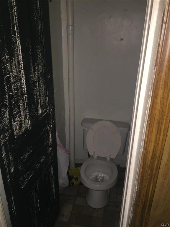 809 N Jordan St, Allentown, PA 18102 - photo 6