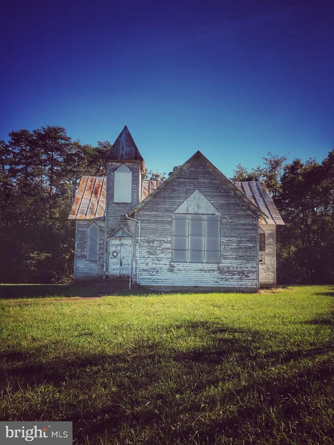 23048 Thornhill Rd, Orange, VA 22960 - photo 2