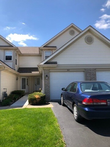 1803 Grove Ave unit 77B180, Schaumburg, IL 60193 - photo 2