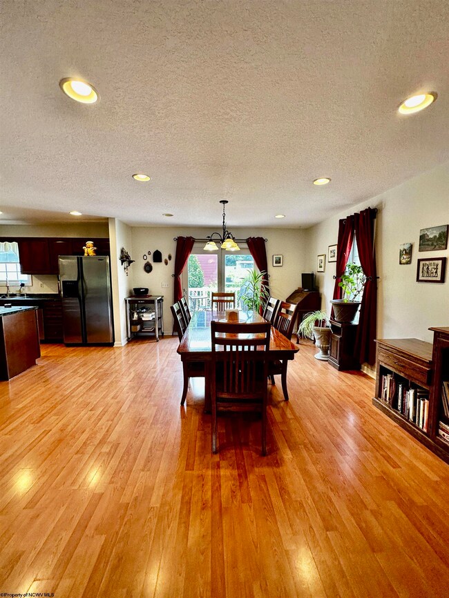 177 Mikayla St, Reedsville, WV 26547 - photo 6