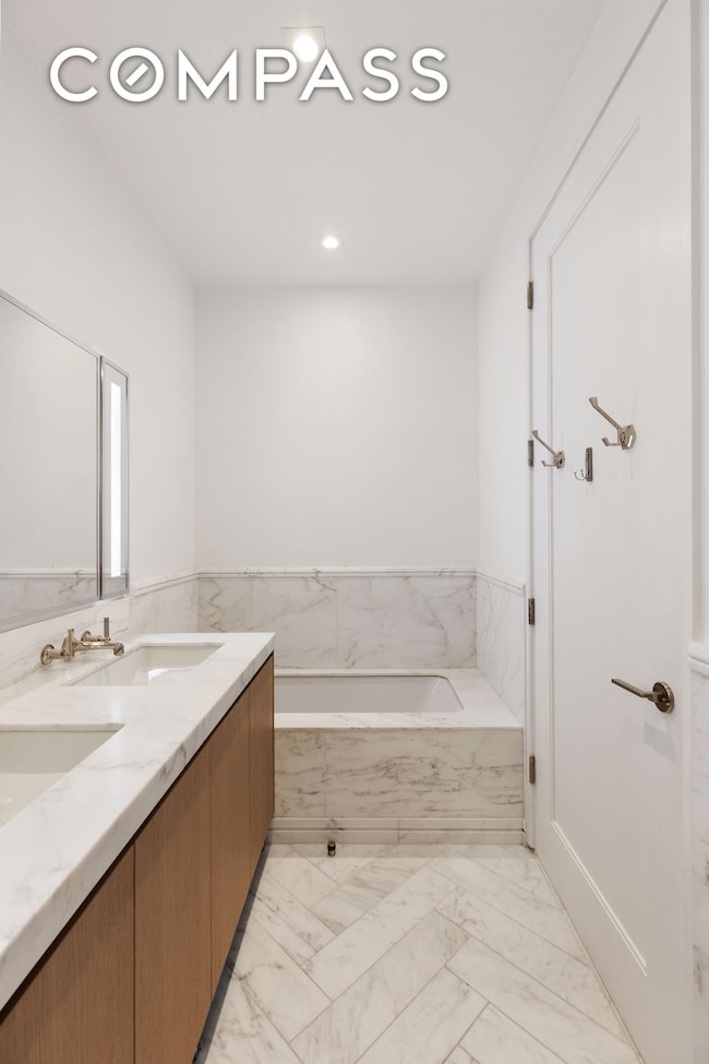 Gramercy Square unit 9G, New York, NY 10003 - photo 7