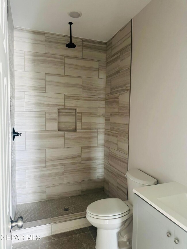 3911 Tyler Ave Unit A B C Ave, El Paso, TX 79930 - photo 4