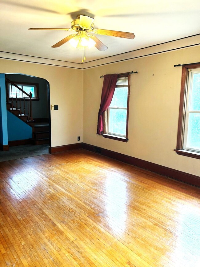 1016 Kimball St, Sault Sainte Marie, MI 49783 - photo 7