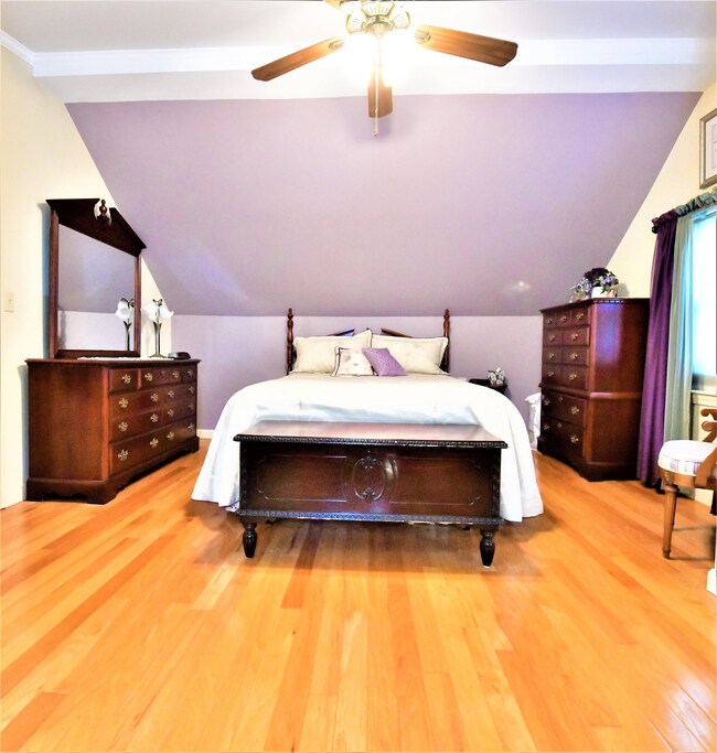 429 Calef Rd, Manchester, NH 03103 - photo 7