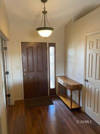 FOYER