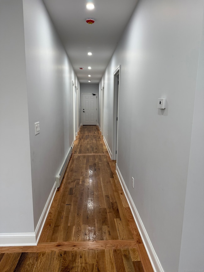 975 N Main St, Waterbury, CT 06704 - photo 4