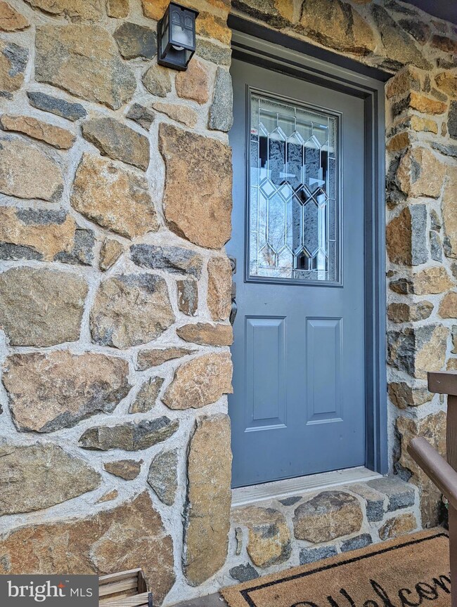 42C Chicopee Dr, Princeton, NJ 08540 - photo 2