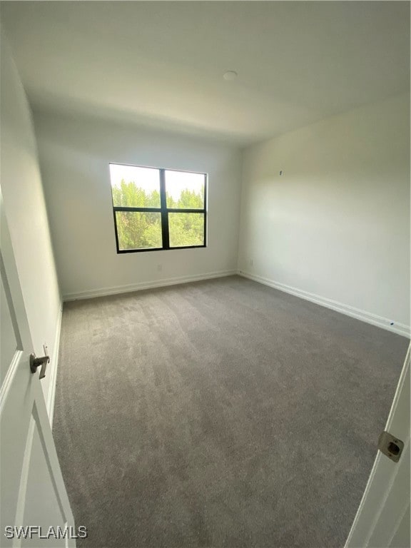 7646 Rockefeller Dr, Naples, FL 34119 - photo 7