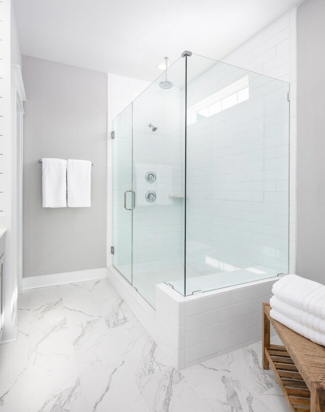 Owners bath2