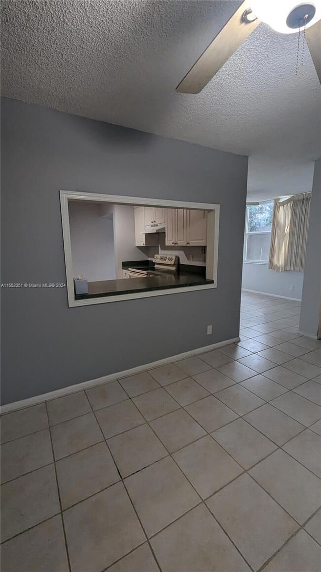 Live Oak Place unit 208, Davie, FL 33324 - photo 3