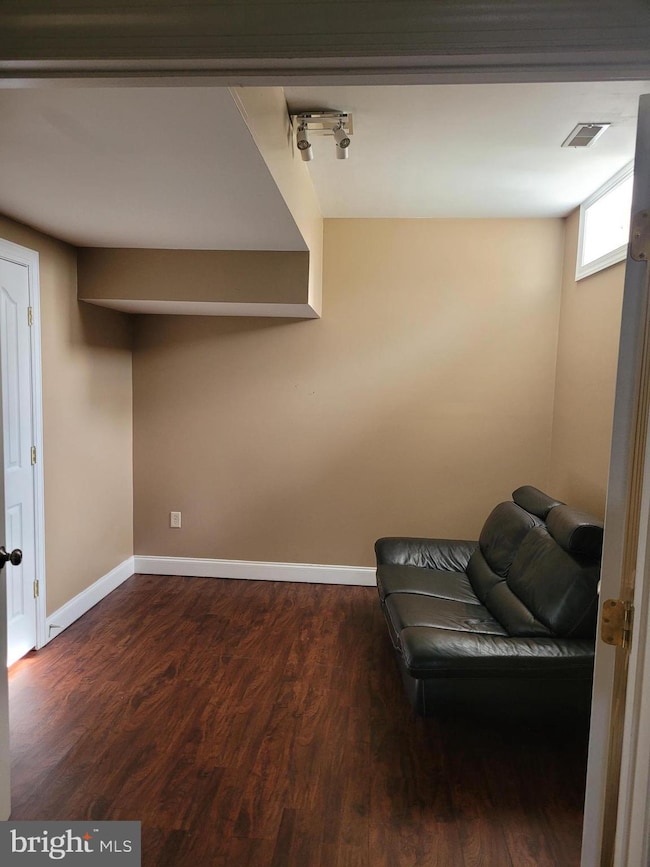 8607 Far Fields Way, Laurel, MD 20723 - photo 2