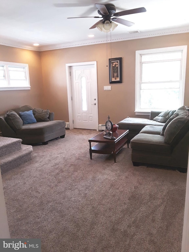 1029 Andrews Ave, Darby, PA 19023 - photo 5