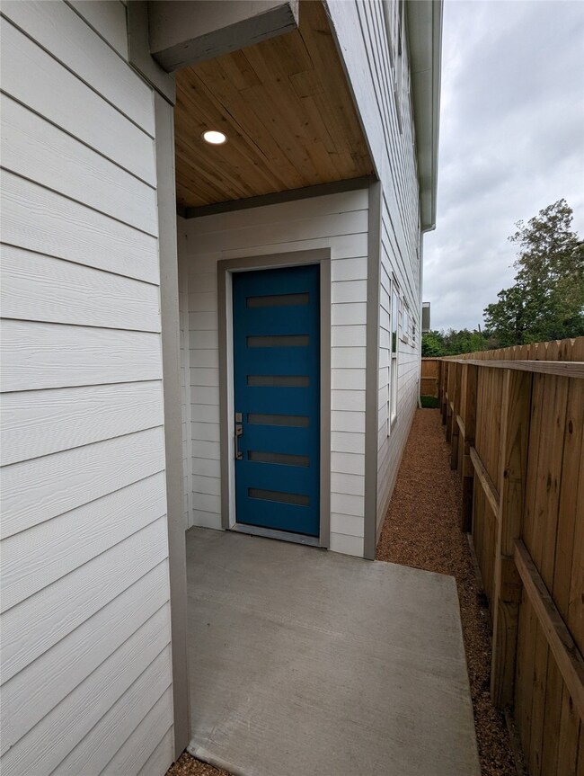 4915 Fisk St, Houston, TX 77009 - photo 3