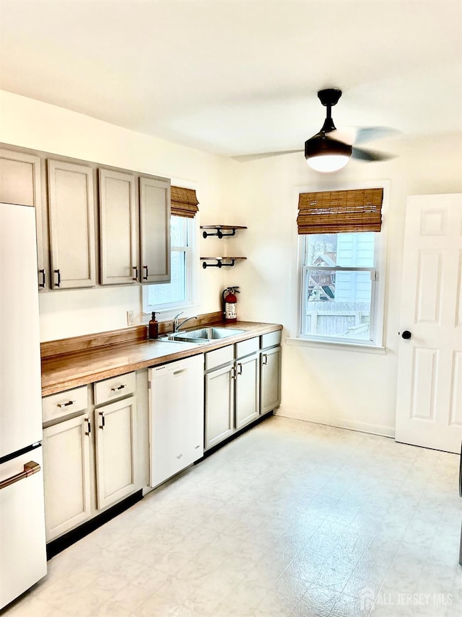 414 Graham St, Highland Park, NJ 08904 - photo 2