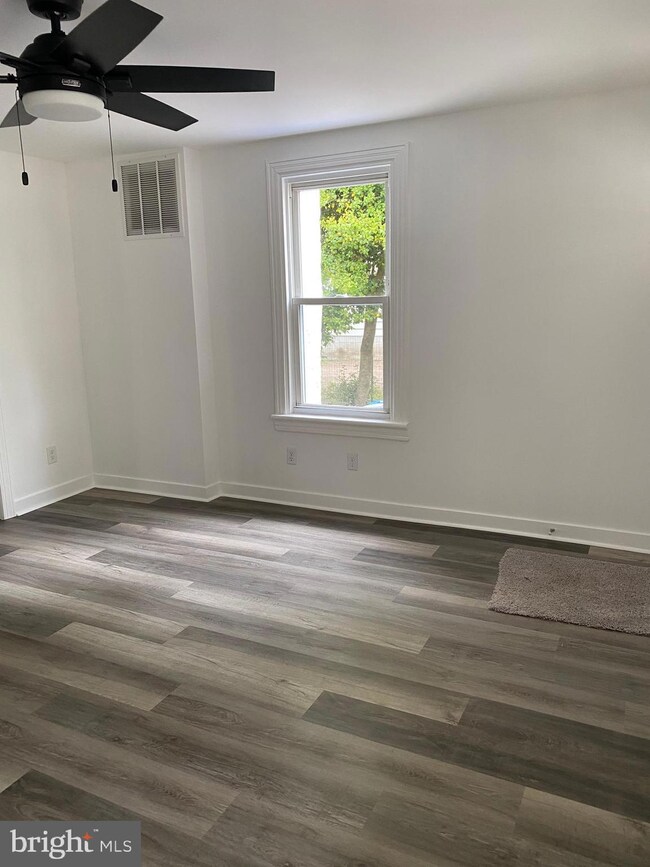 63 Spring Garden St, Riverside, NJ 08075 - photo 6