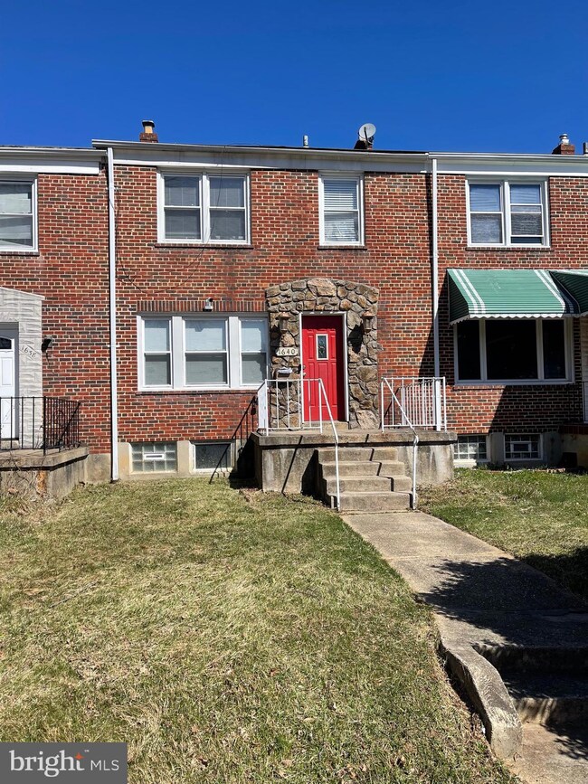 1640 Ingram Rd, Baltimore, MD 21239 - photo 2