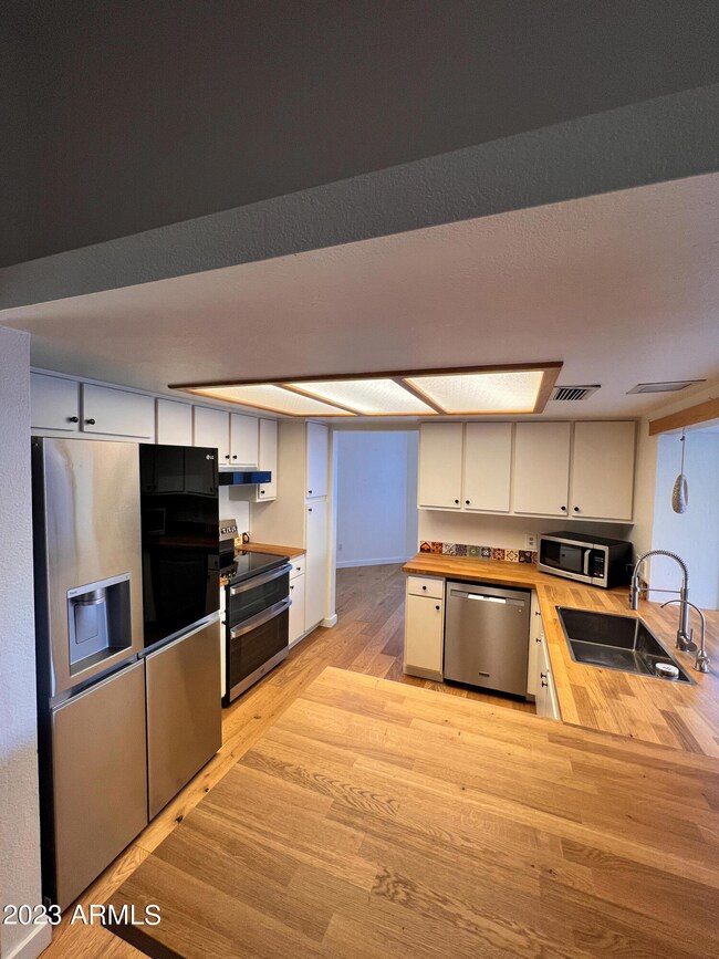 1227 N Velero St, Chandler, AZ 85225 - photo 7