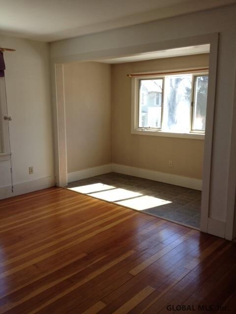 316 W Maple St, Corinth, NY 12822 - photo 4