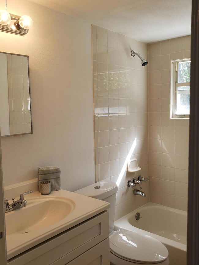 7906 Hare Ave, Jacksonville, FL 32211 - photo 7