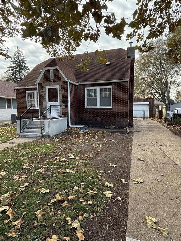 2711 Des Moines St, Des Moines, IA 50317 - photo 2
