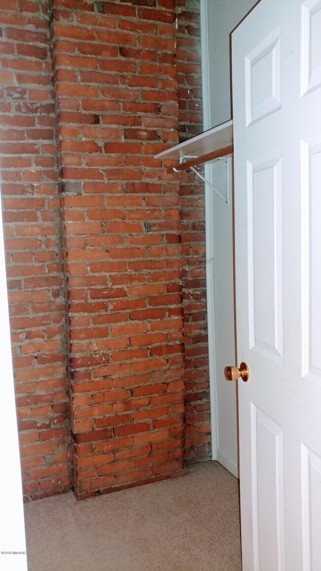 141 E Michigan Ave unit 1, Paw Paw, MI 49079 - photo 6