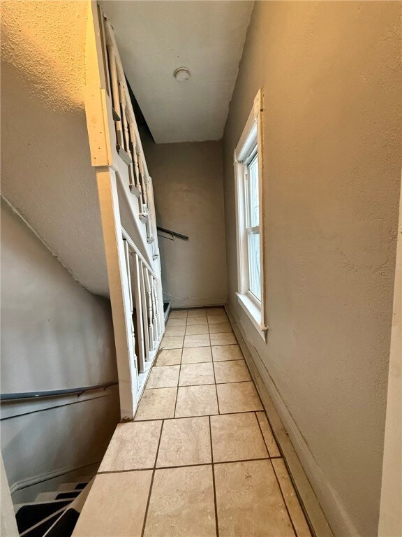 83 Harold St unit 2, Providence, RI 02908 - photo 5