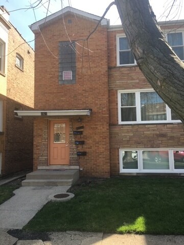 1821 Grove Ave unit 1, Berwyn, IL 60402 - photo 2