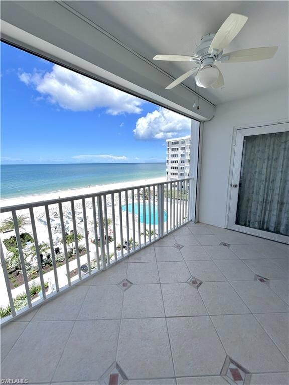 Naples Continental unit 511, Naples, FL 34103 - photo 2