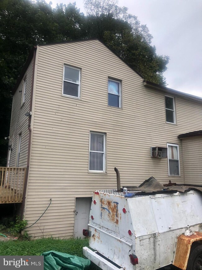 101 Jones St, Bala Cynwyd, PA 19004 - photo 3