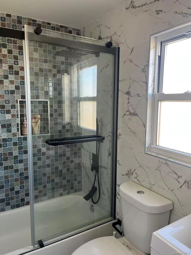 9977 164th Dr, Howard Beach, NY 11414 - photo 7