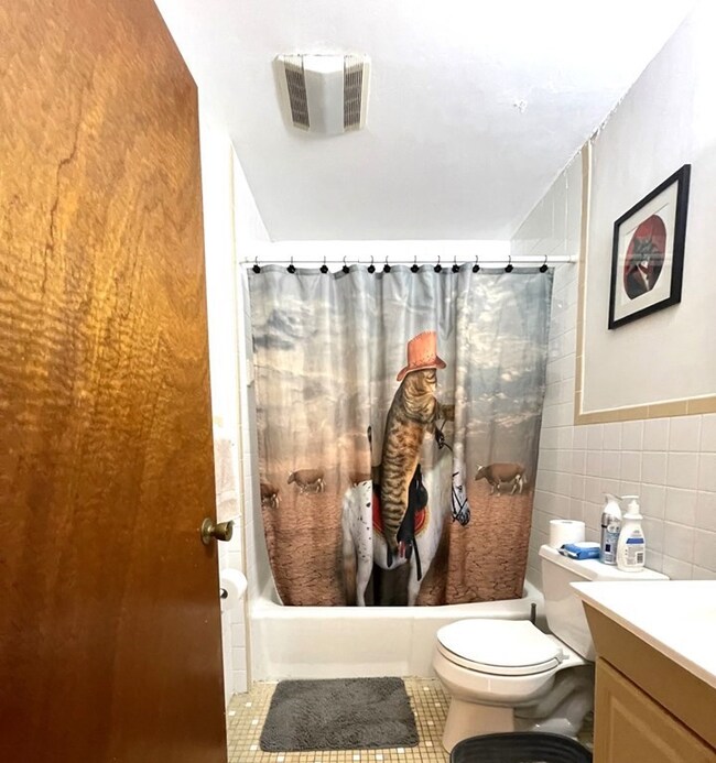 6 Mclean Place unit 3, Cambridge, MA 02140 - photo 6