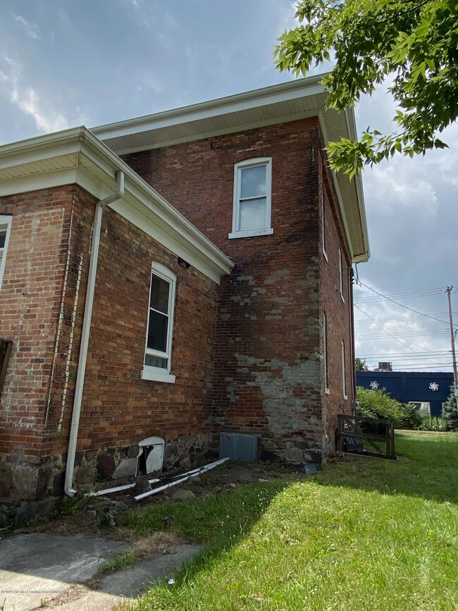 10-north side