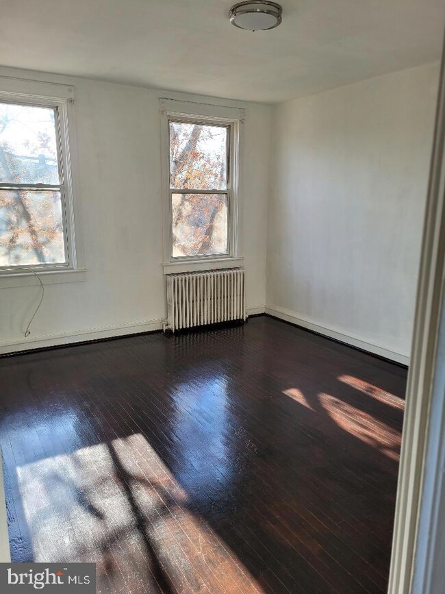 3436 Erdman Ave, Baltimore, MD 21213 - photo 7