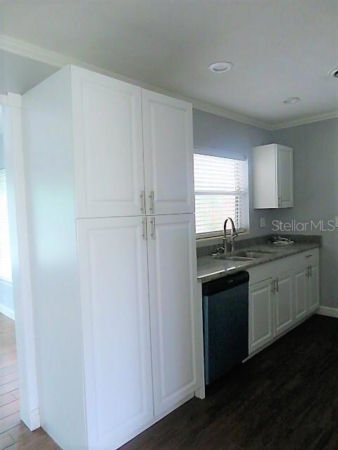 304 S Lincoln Ave, Clearwater, FL 33756 - photo 7