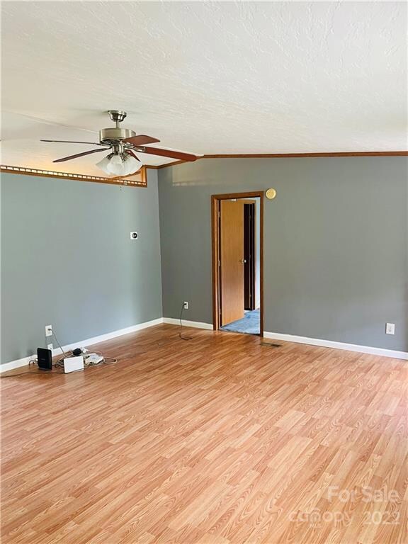 1255 Colonial Rd, Clover, SC 29710 - photo 3