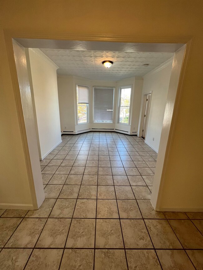 290 Princeton Ave unit 2, Jersey City, NJ 07305 - photo 2