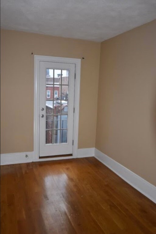 27 Clark St unit 10, Boston, MA 02109 - photo 6