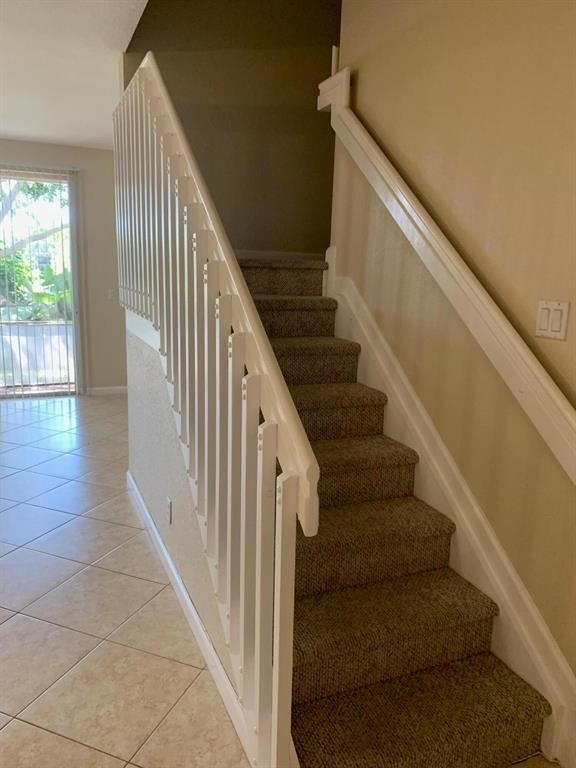 2338 Center Stone Ln, Riviera Beach, FL 33404 - photo 2