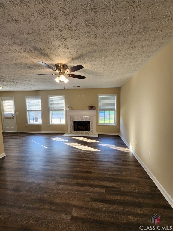 227 Creekdale Dr, Commerce, GA 30529 - photo 2