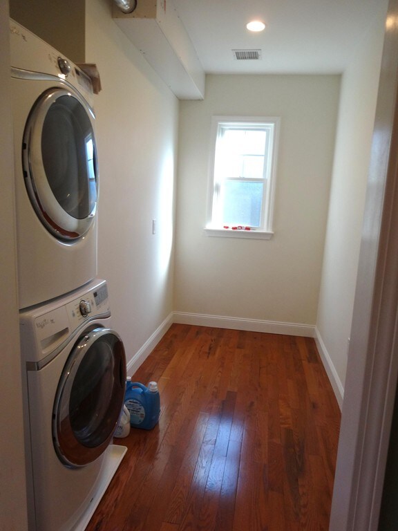 19 Mellen St unit 2, Dorchester Center, MA 02124 - photo 3