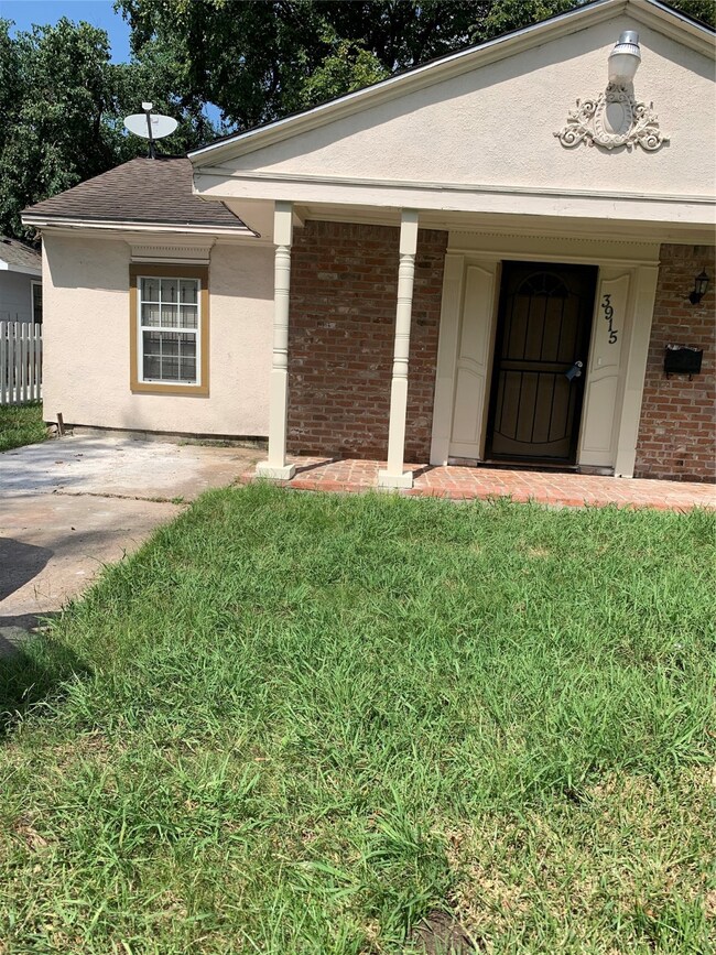 3915 Tristan St, Houston, TX 77021 - photo 2