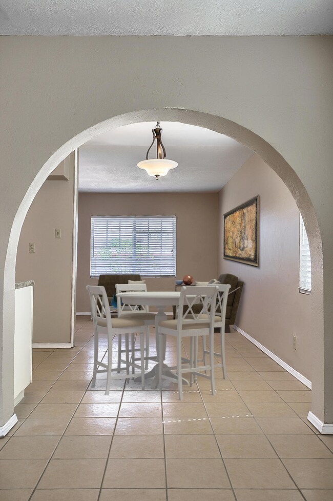 7868 Holly Place, El Paso, TX 79915 - photo 5