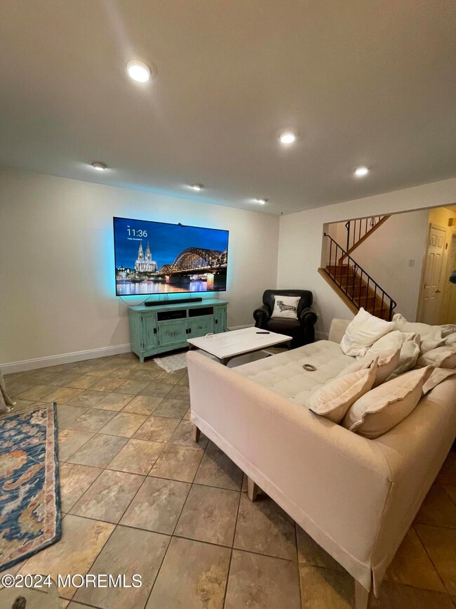 10 Stork Ln unit 1000, Howell, NJ 07731 - photo 3