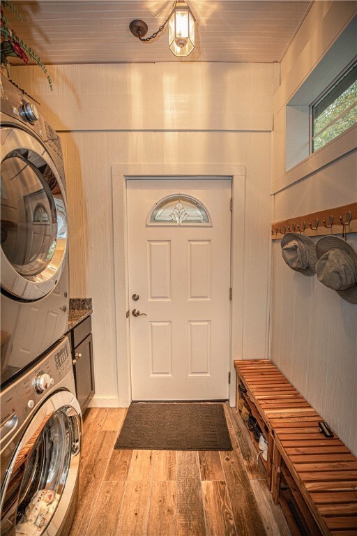 Mud Room 1st of 2 Laundries (Main Floor)