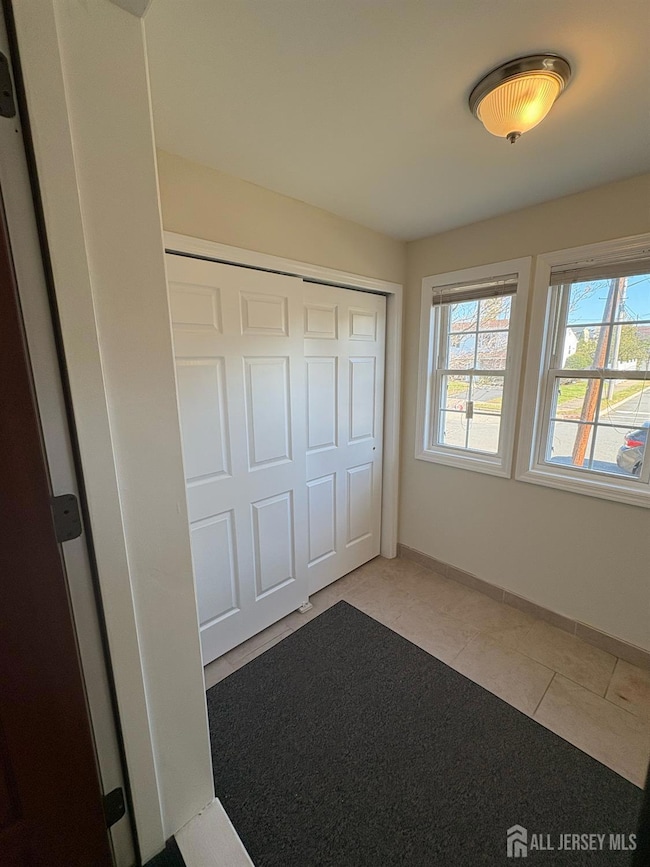 33 Hermann St, Carteret, NJ 07008 - photo 3