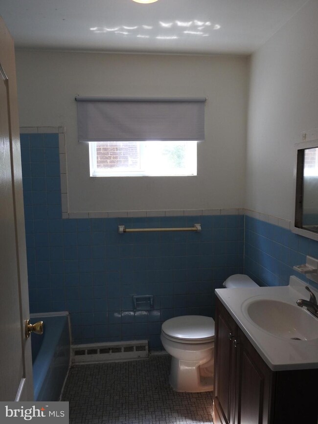 377 Morse St, Camden, NJ 08105 - photo 7