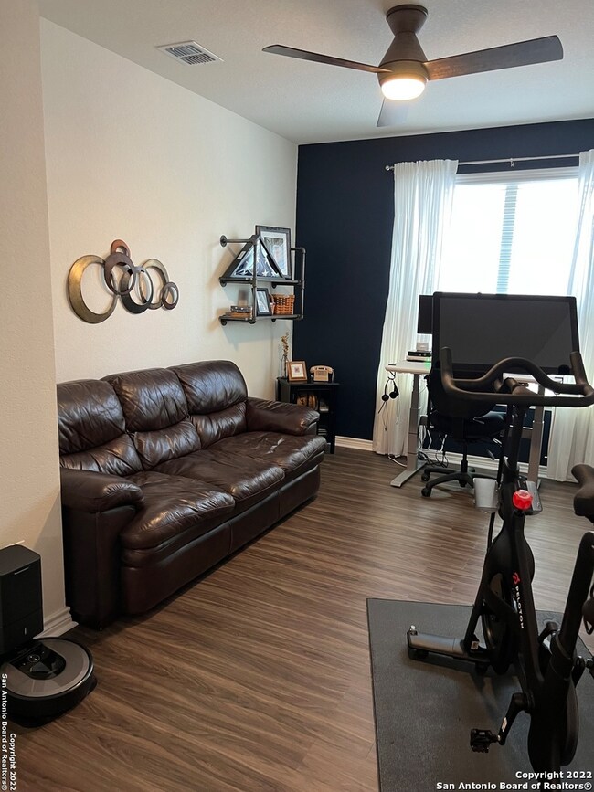 11204 Hill Top Bend, Helotes, TX 78023 - photo 7