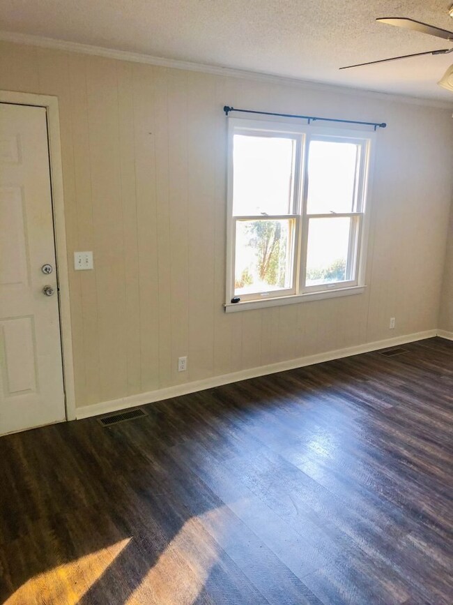 207 Richdale Ln, Shelbyville, TN 37160 - photo 5